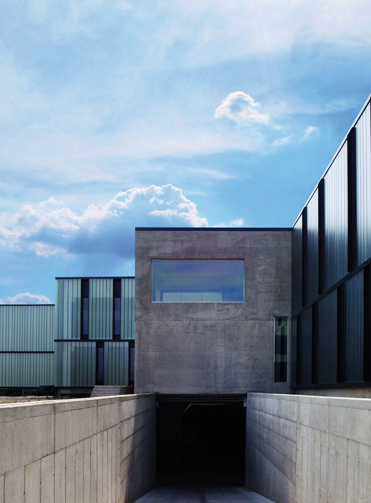 01-Glas-Italia-Headquarters