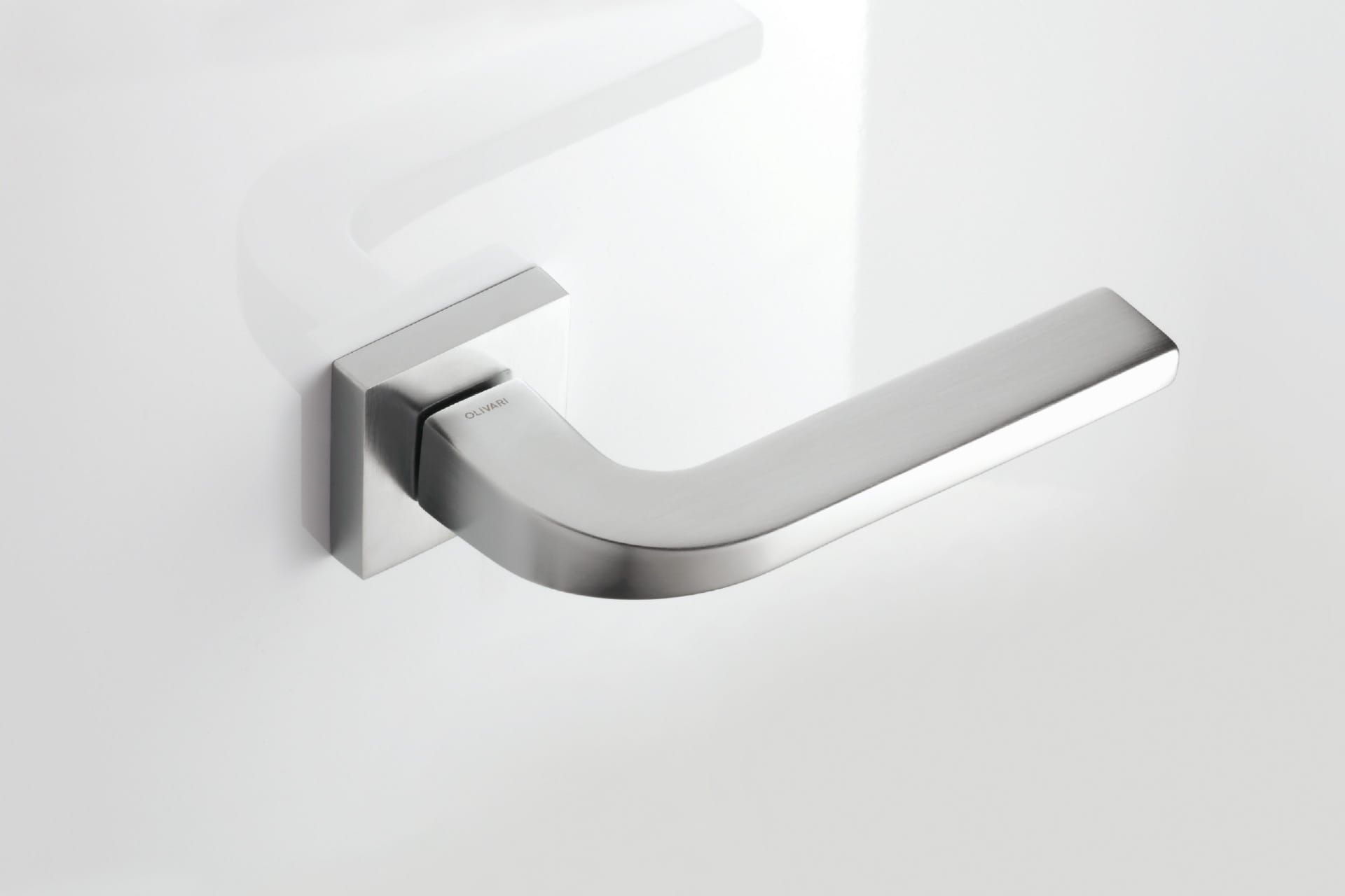 01-lesmo-studio-olivari