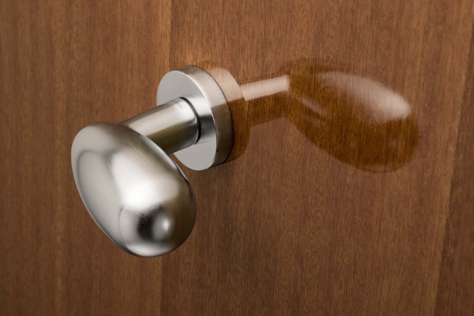 01-uovo-studio-olivari