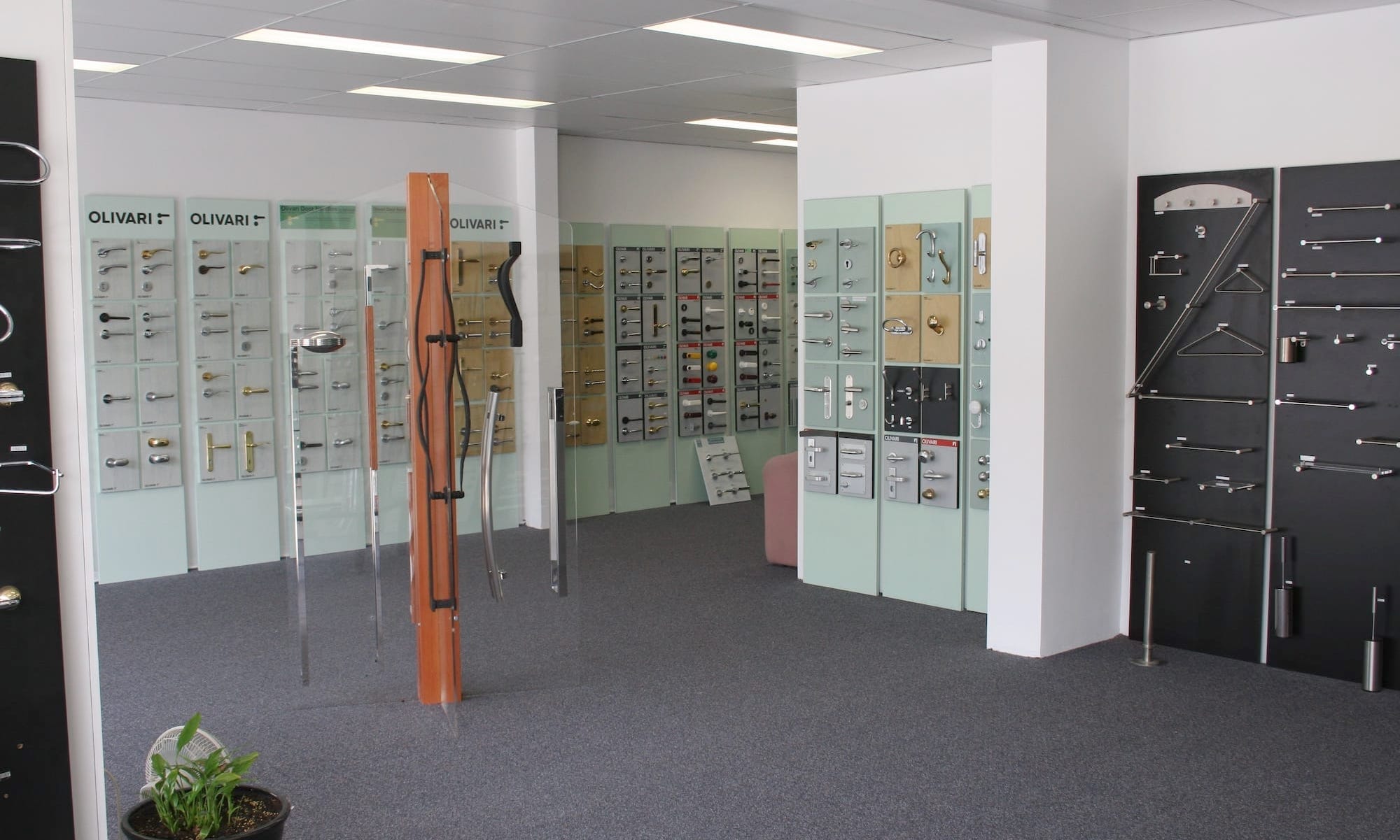 bellevue-showroom-01